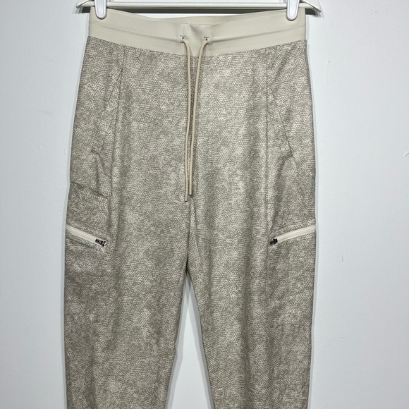 Athleta venture printed pant jogger drawstring pants size 6 - Picture 6 of 14